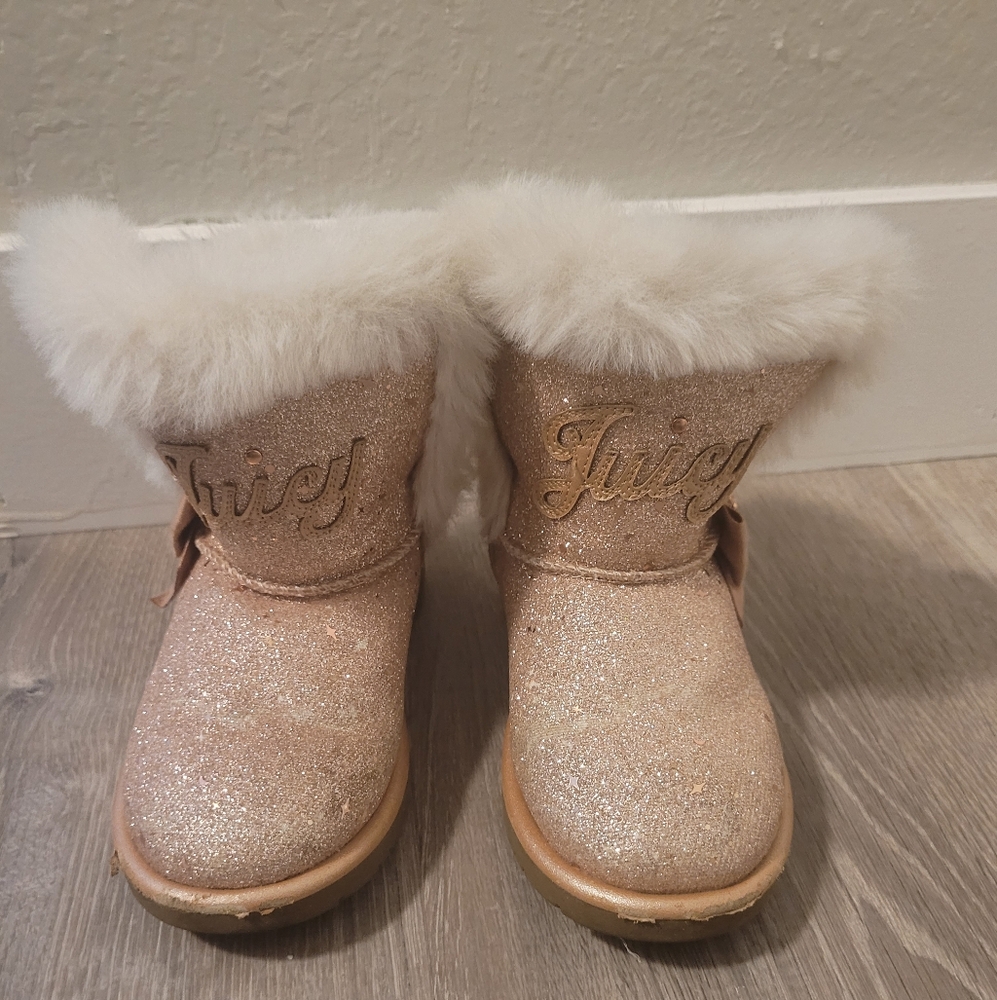 Toddler Girl Juicy Couture Gold Glitter Fur boots